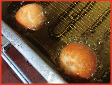 チーズボールinフライヤー